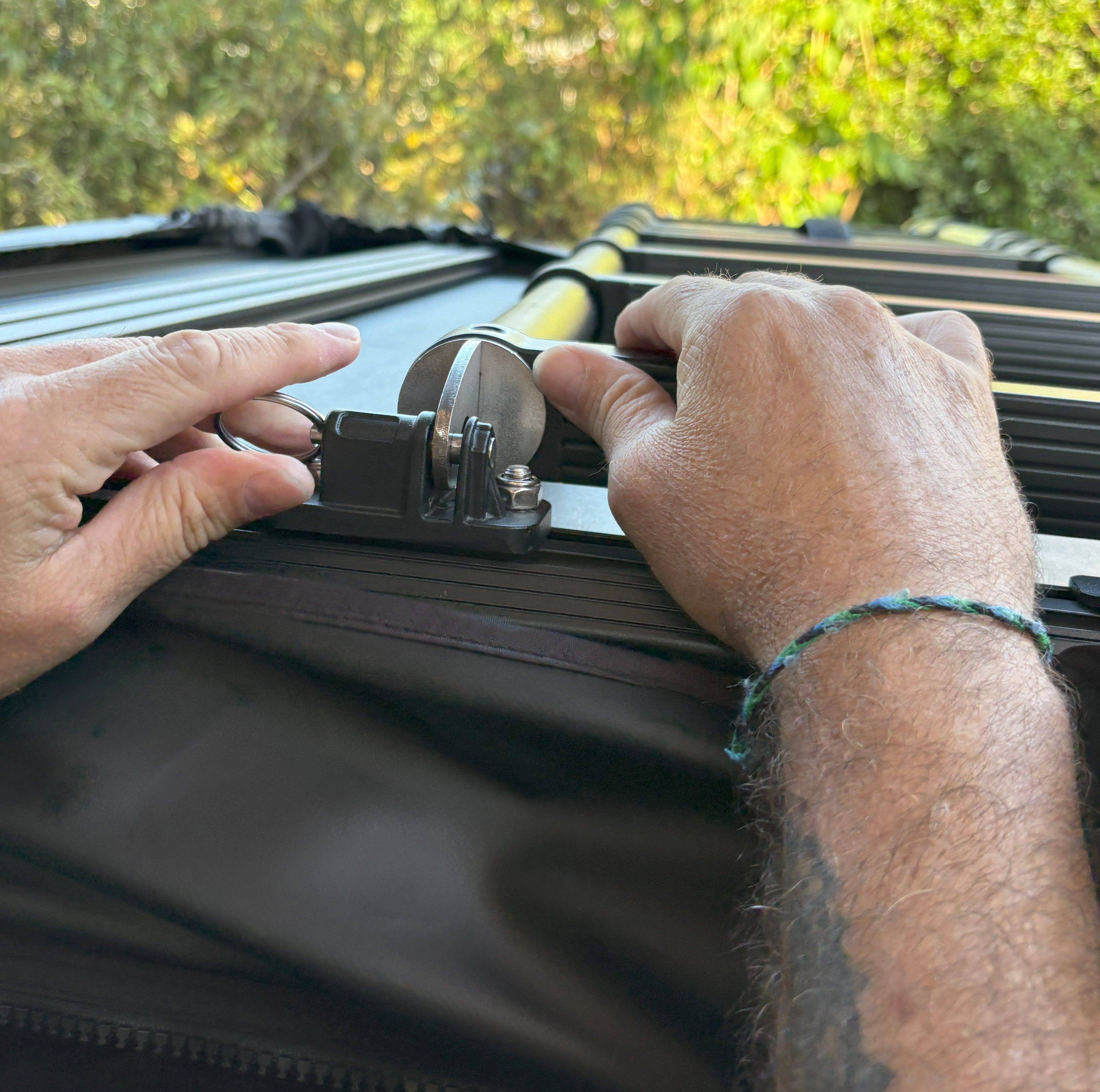 AT93 Soft Shell Roof Tent