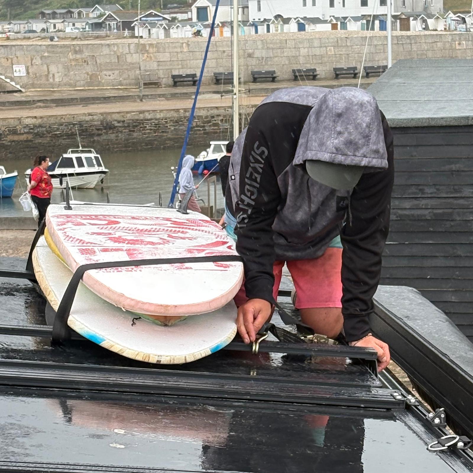 145cm AT101 Hard Shell Roof Tent