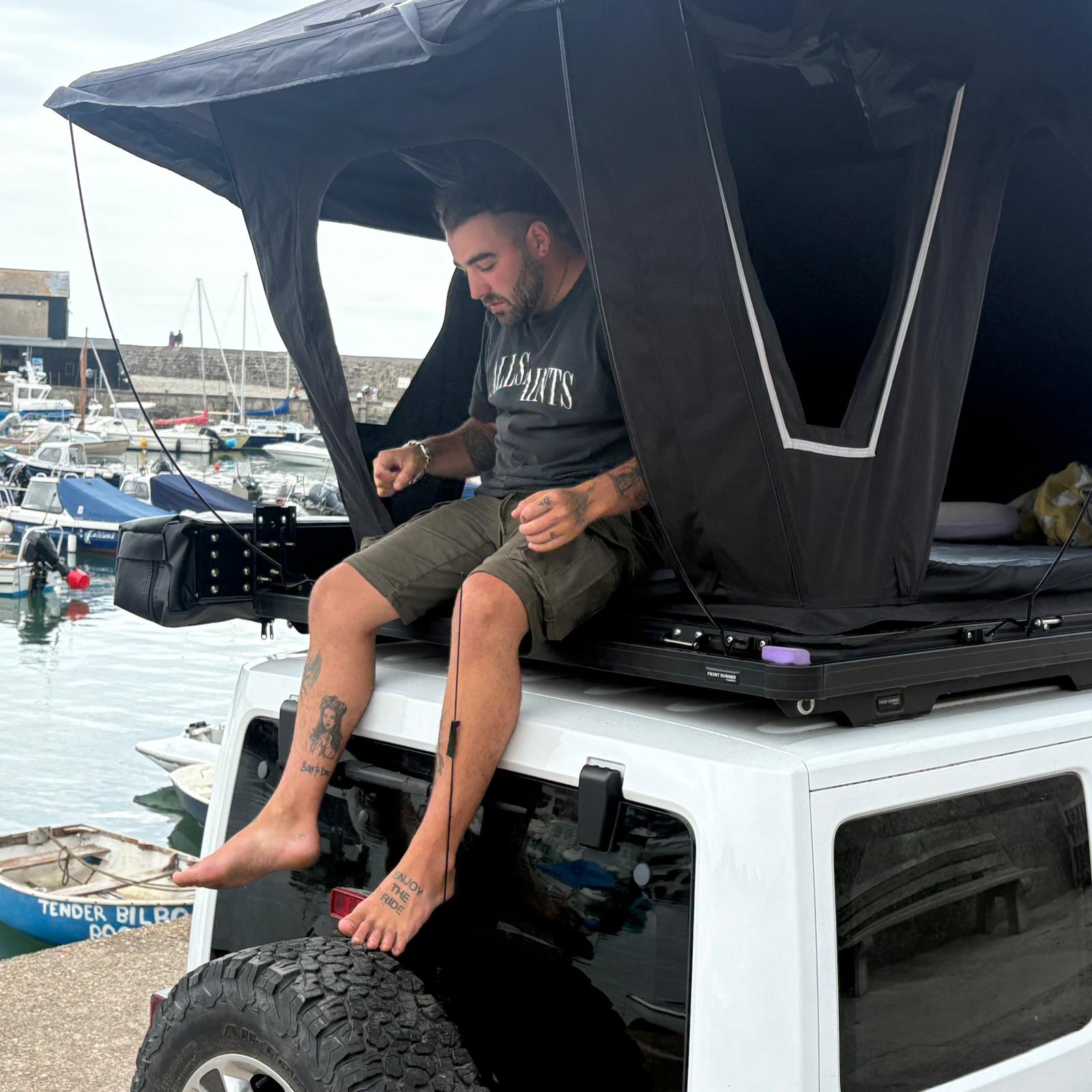 145cm AT101 Hard Shell Roof Tent